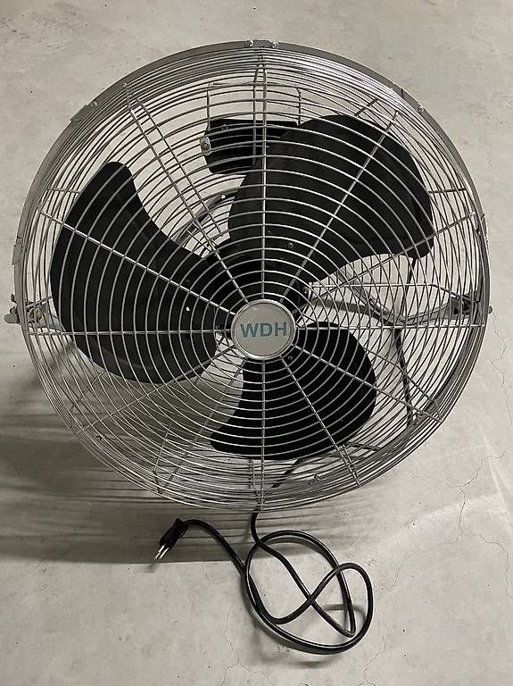 Ventilateurs: Bodenventilator 50cm – D'occasion à Niederweningen par Reto611
