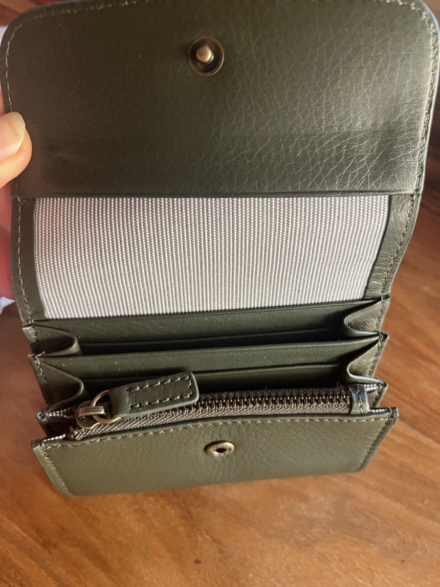 Portamonete: Portemonnaie Lost&Found Accessories – Usato da Gümmenen venduto da gastmer 1