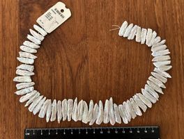 Rang perles culture "bâtons" blanches / Zuchtperlen