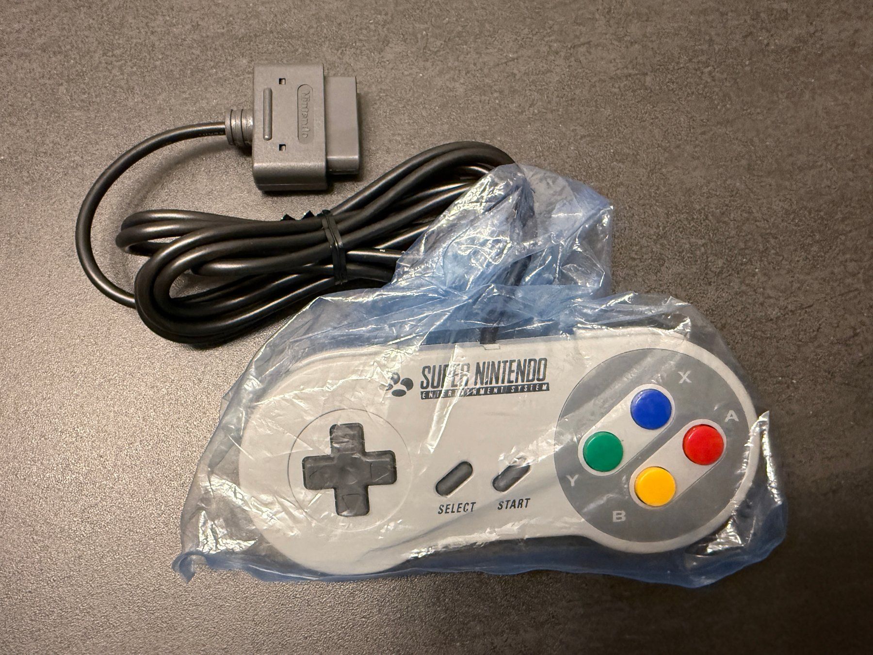 Nintendo Controller: SNES - Original Super Nintendo Controller - NEU - RARE – Nuovo (secondo la descrizione) da Reinach BL venduto da Corinne_85 3