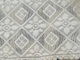 Häckeldecke
