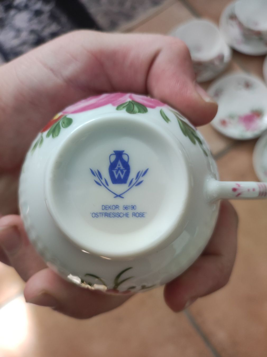 Set di piatti: Service à thé complet  d'Hambourg - August Warnecke – Usato da Prilly venduto da AMT5 1