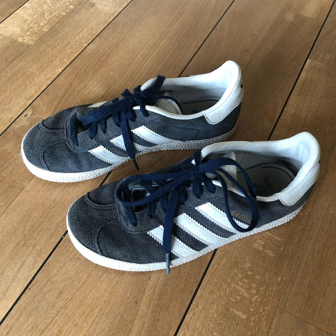 Adidas Scarpe da uomo: ADIDAS Gr.33 – Usato da Bern venduto da rea199