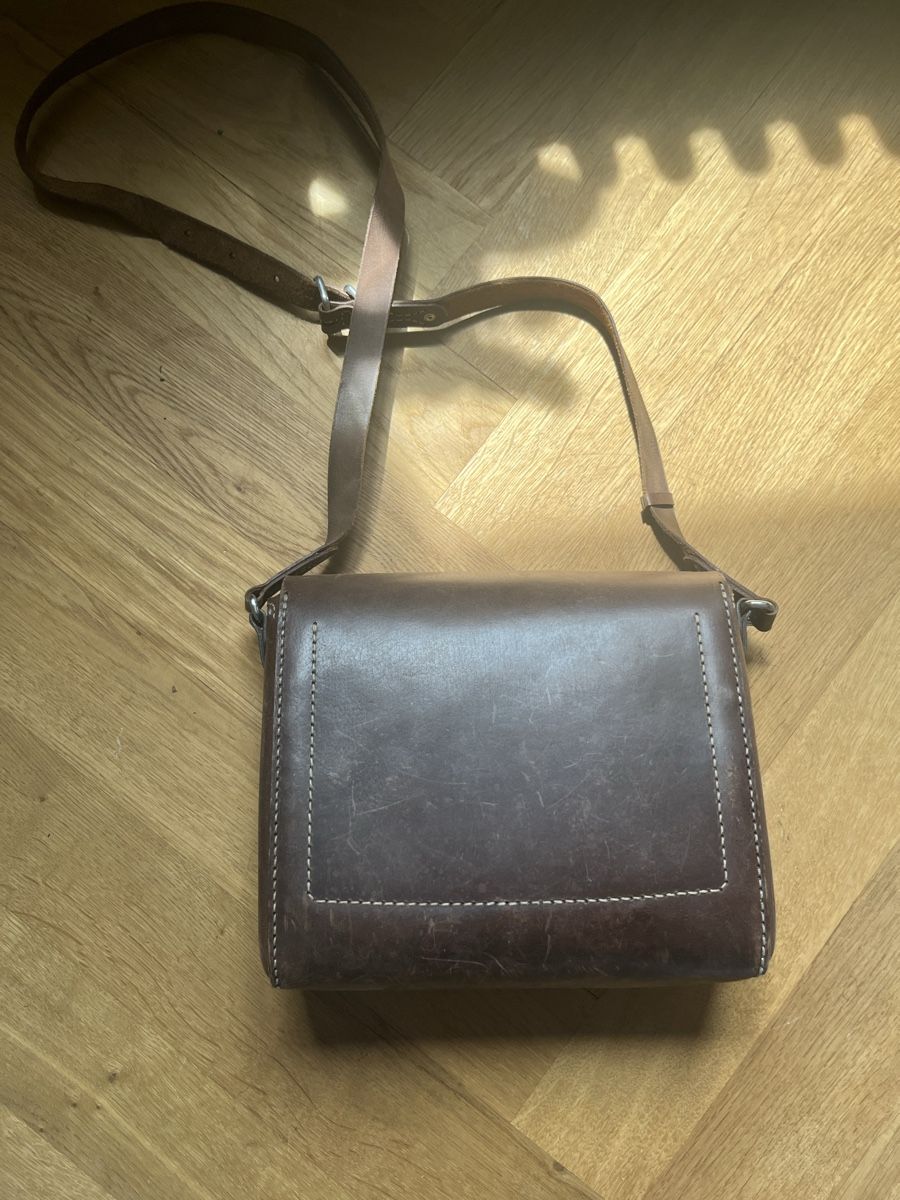Taschen: Umhängetasche Leder | The Loyal Workshop – Gebraucht aus Zürich von johash 2