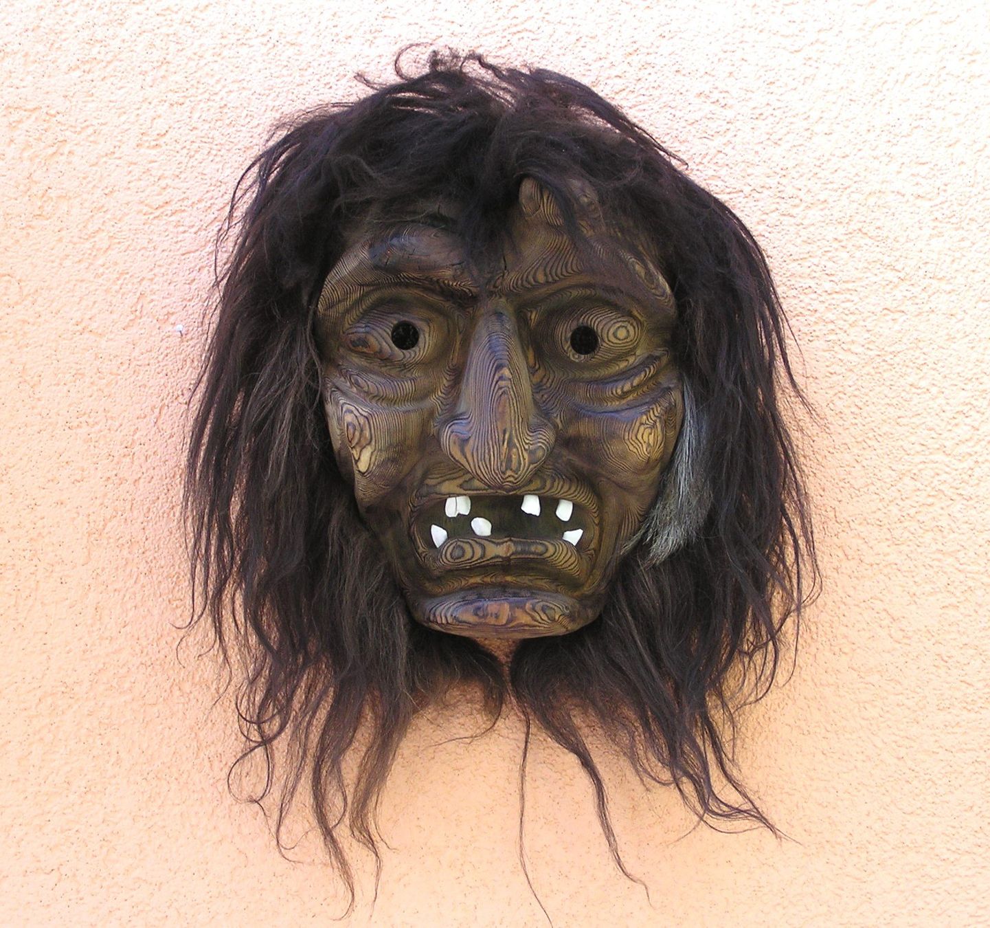 Altro in Antiquarato & Arte: GROSSE LÖTSCHENTALER MASKE LÖTSCHENTAL – Usato da Grenchen venduto da Antique-hunter