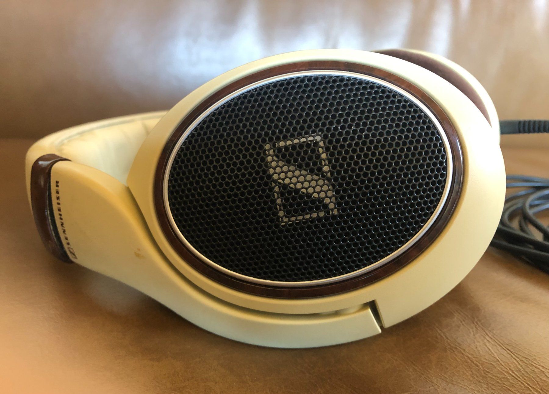 Cuffie: Casque Sennheiser HD 598 – Usato da Les Pontins venduto da dom2010 2