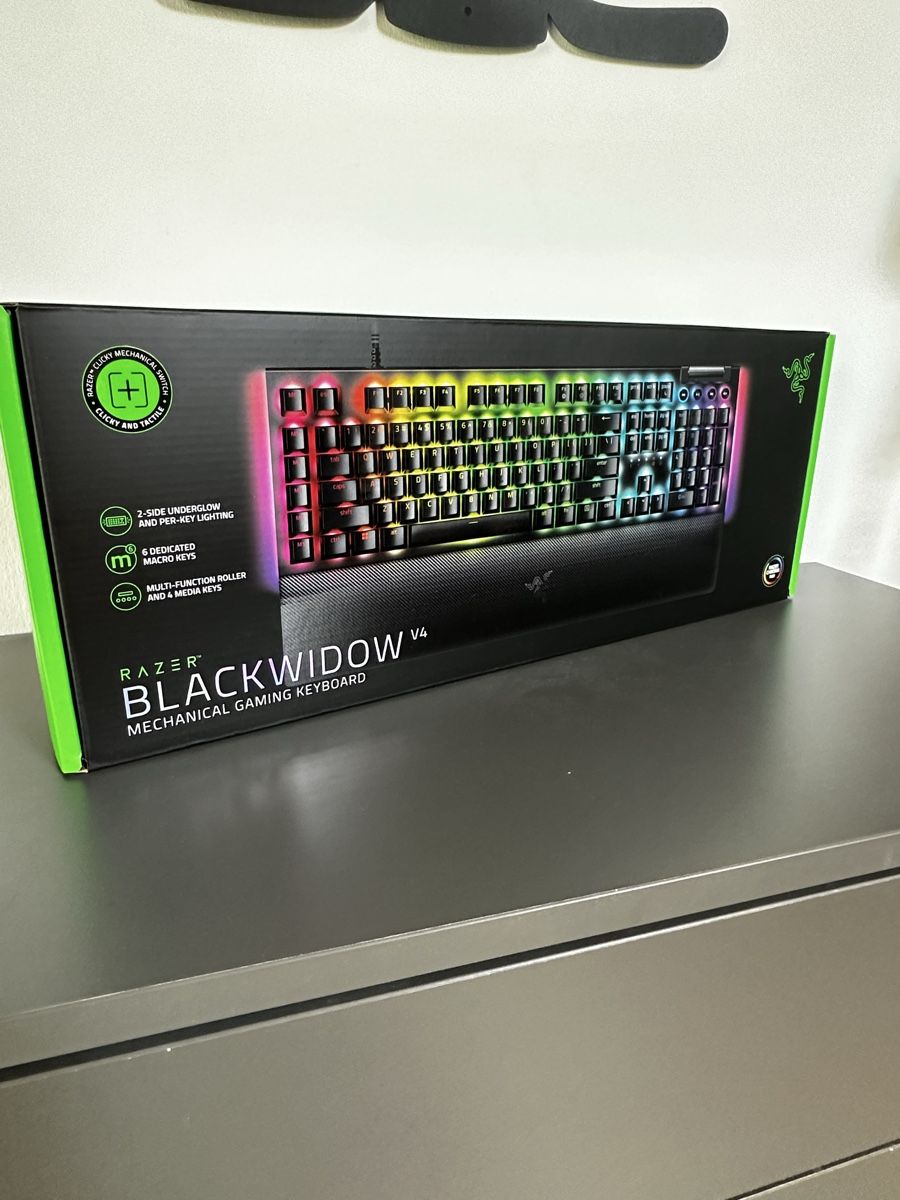 Razer Tastiere: Razer BlackWidow V4 + Basilisk V3 – Nuovo e nell'imballaggio originale da Fahrwangen venduto da Ysydz 2