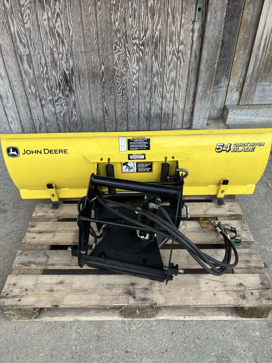 John Deere Schneeräumung: Schneepflug John Deere – Gebraucht aus Attiswil von ans_2zbq 3
