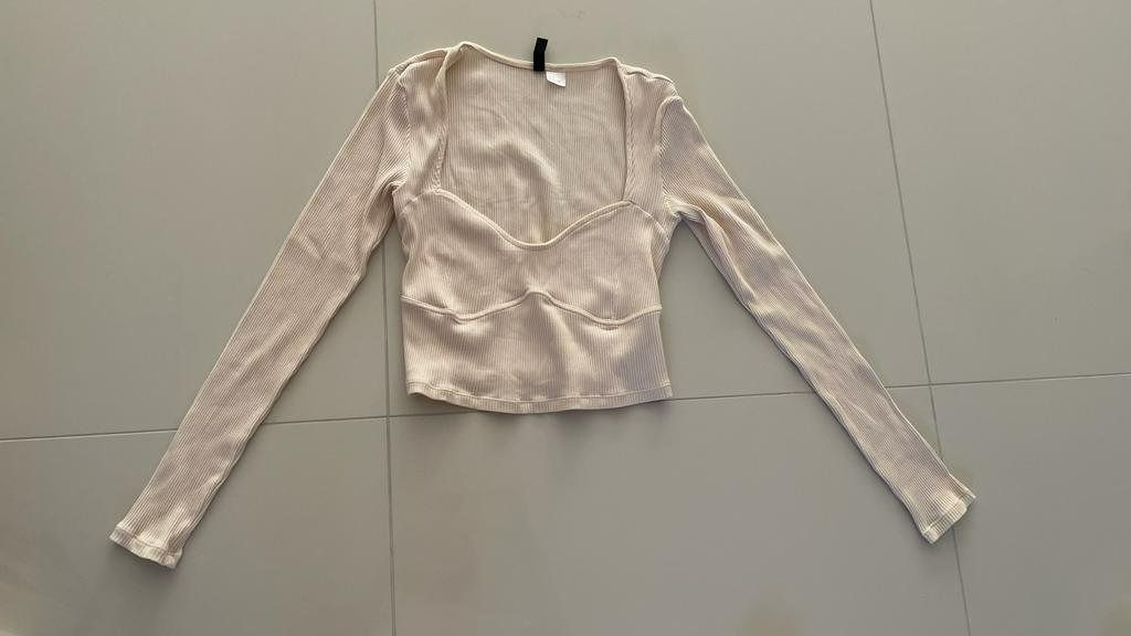 H&M Tops: Damentop – Gebraucht aus Rheineck von pssesolnet