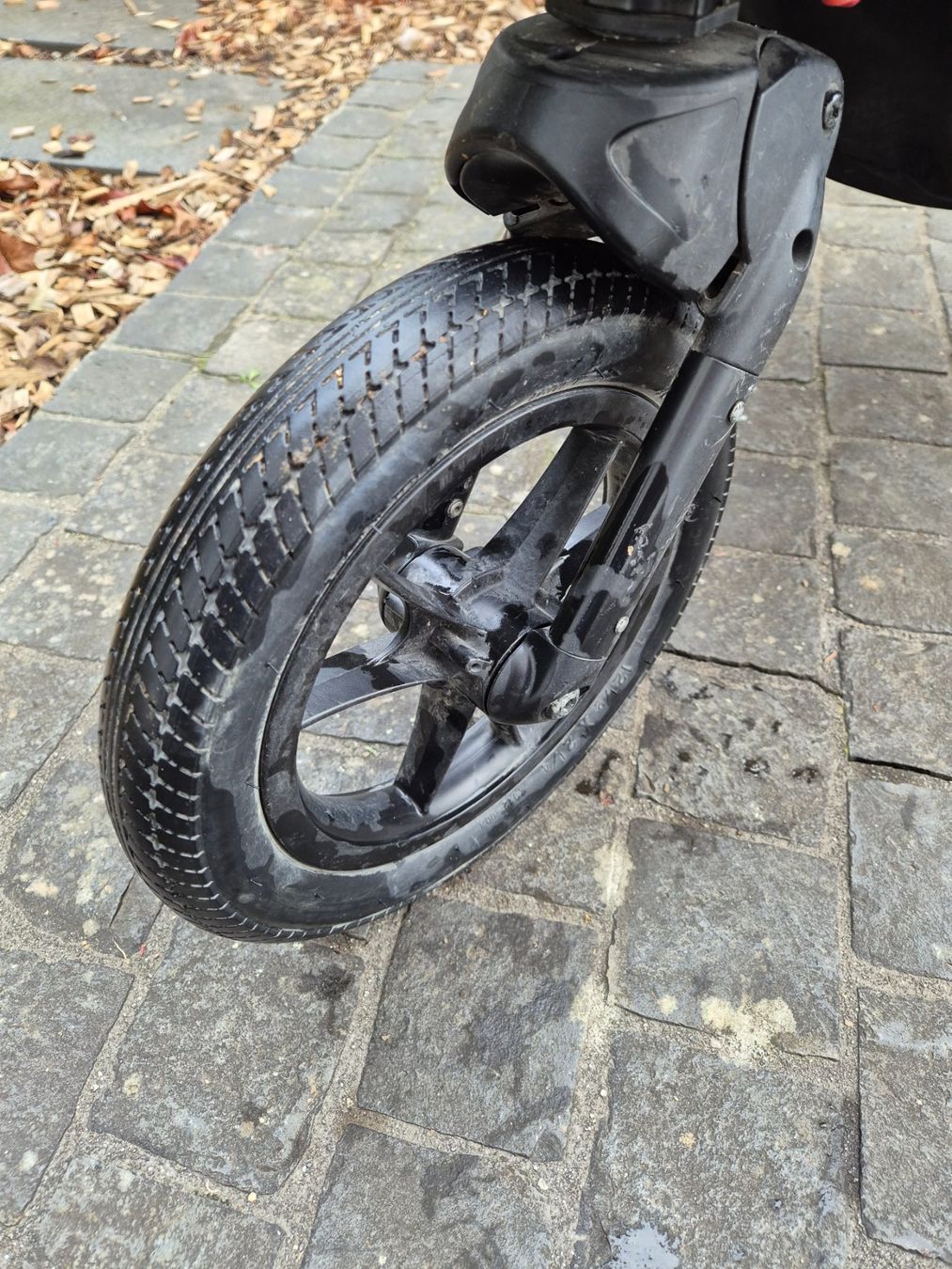 Baby Jogger Kinderwagen: Babyjogger Summit X3 inkl. Babywanne – Gebraucht aus Bremgarten AG von Spirelli 4