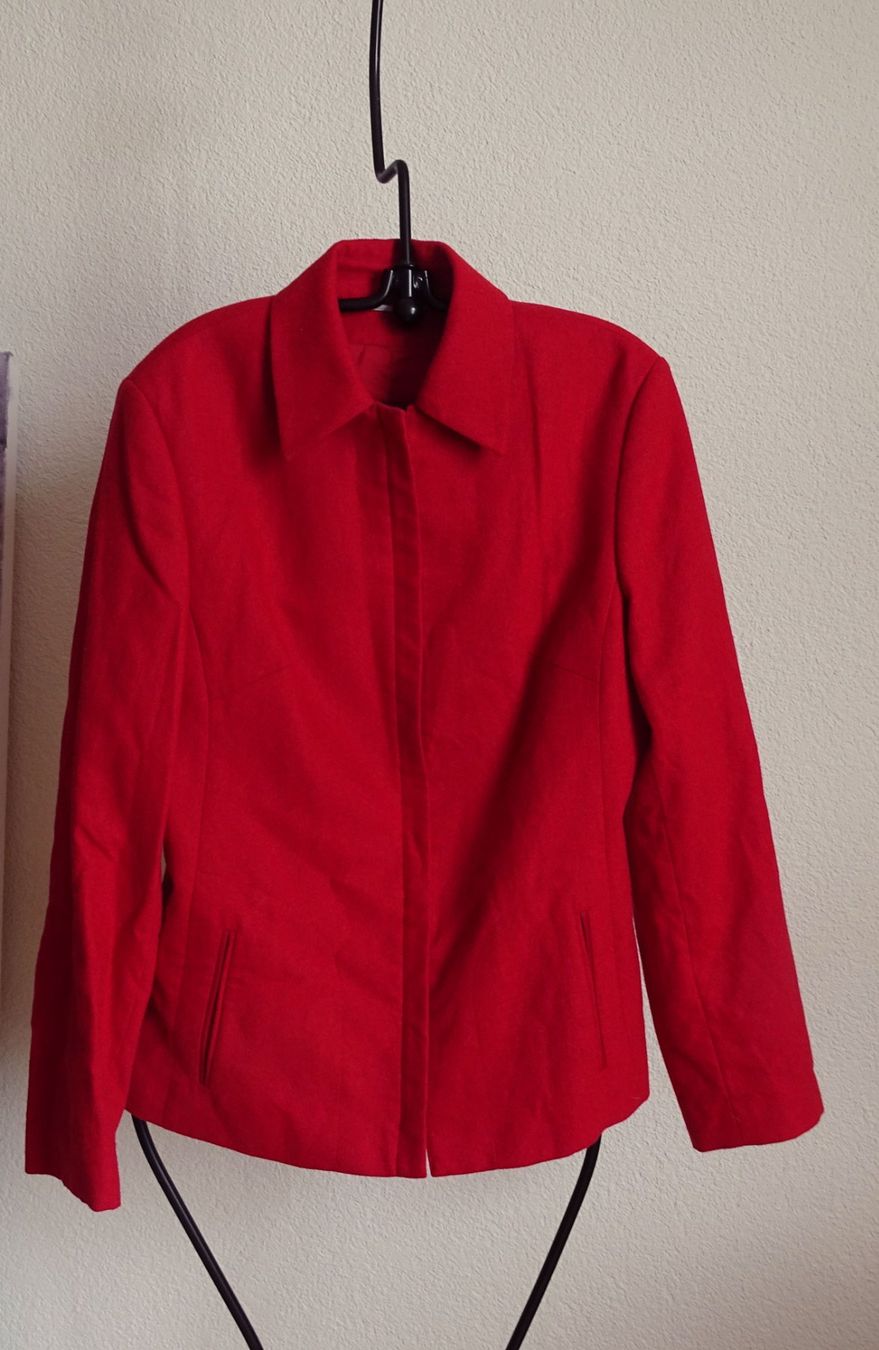 Giacche: Marc Aurel 100% Schurwolle rote Jacke Gr 38 – Usato da Solothurn venduto da hli_n69n