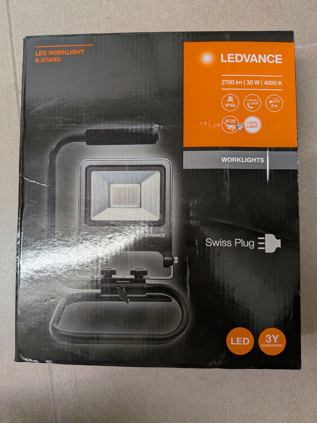 Lampade: LEDVANCE LED Arbeitsleuchte mit Stativ, neuwertig! – Nuovo (secondo la descrizione) da Zürich venduto da Benutzer_istmeinname 2