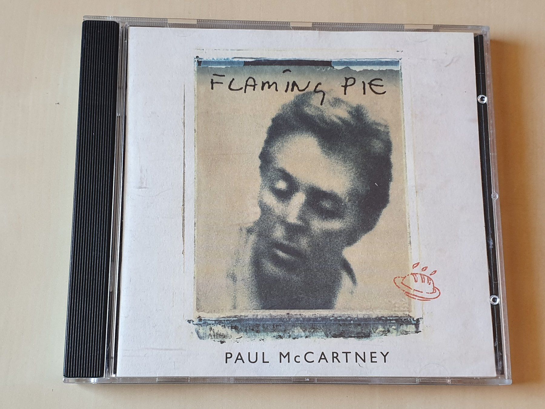 CD: Paul McCartney Flaming Pie – Usato da Stansstad venduto da collectorsshop