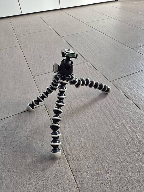 Hama Flex Stativ für Smartphone und GoPro 26cm Rot - Foto Erhardt