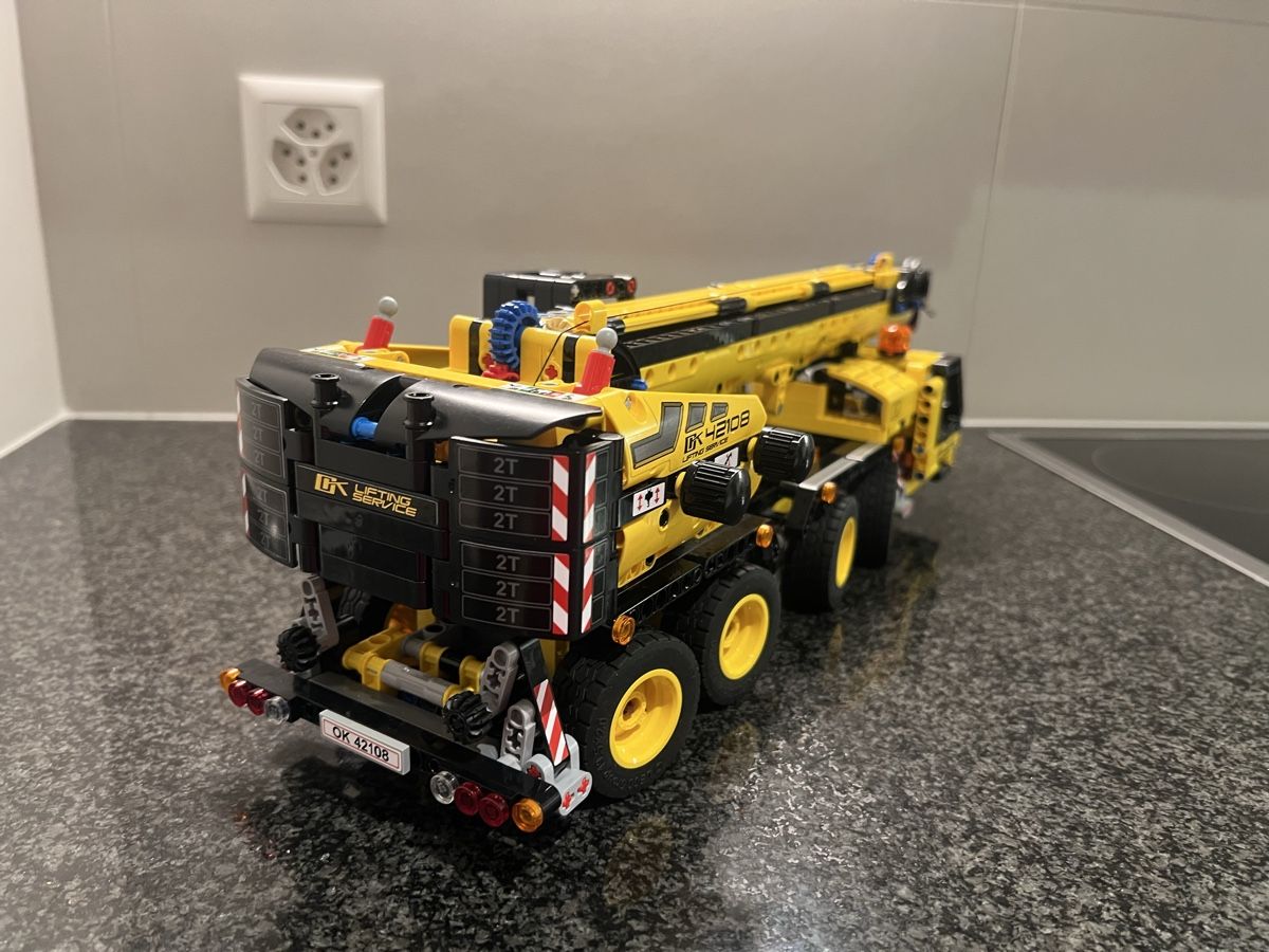 Lego Kit di costruzioni: LEGO Technic 42108 Mobilkran – Usato da airolo venduto da unimo78 3