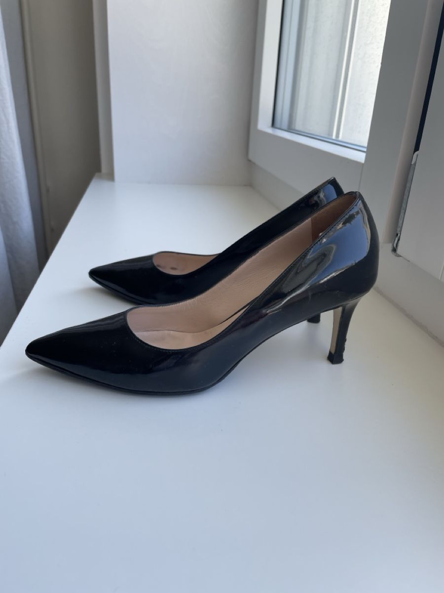 Scarpe da donna: Day Lackleder Pumps schwarz Gr. 37,5 – Usato da Zürich venduto da Nhpp