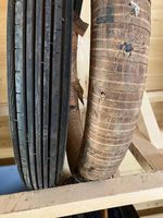 seltene Oldtimer Rillenpneus 19x3,5