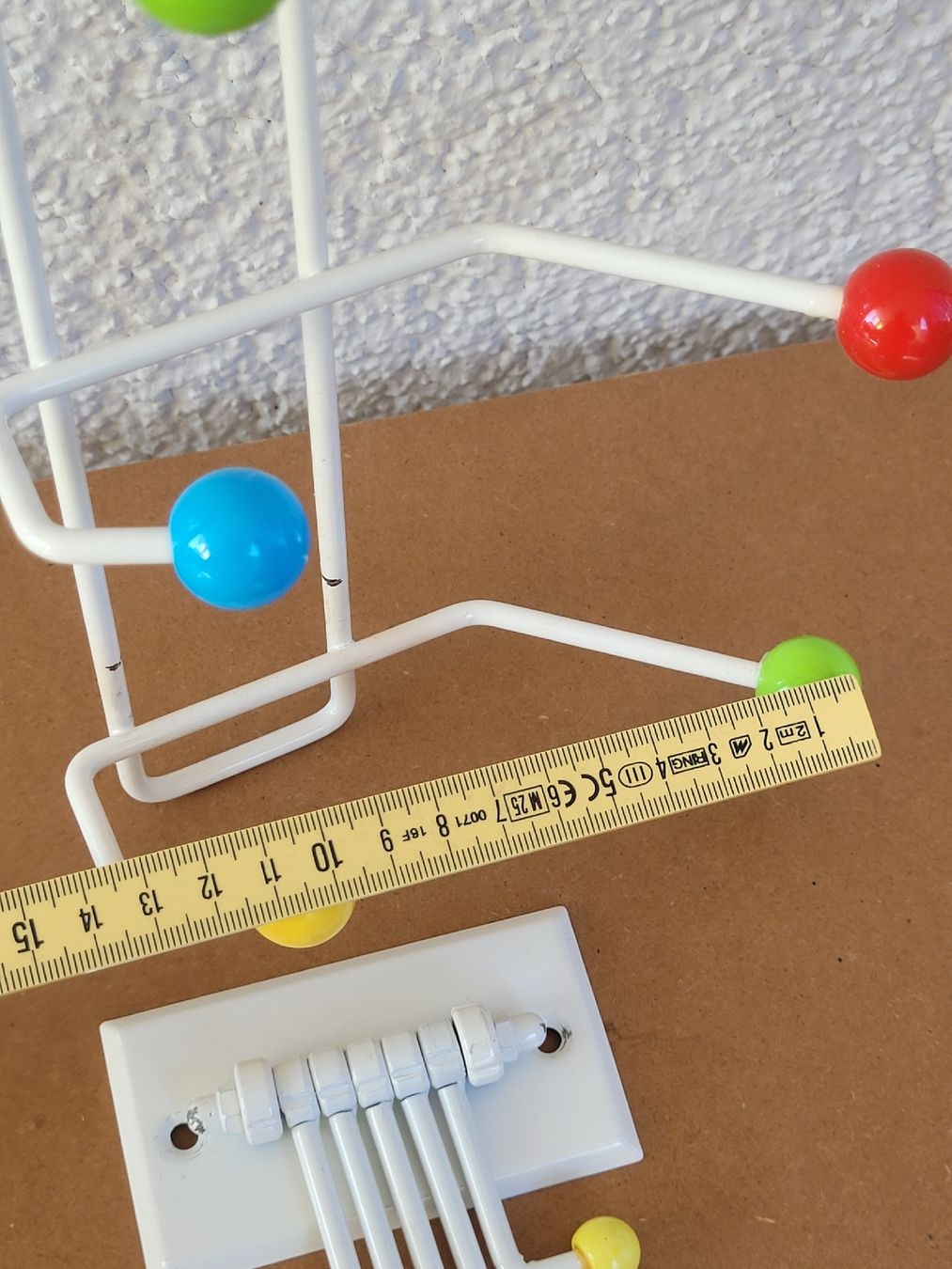 Garderobe: 2 Sputnik Wandgarderoben  – Gebraucht aus Buttikon SZ von Renco 3