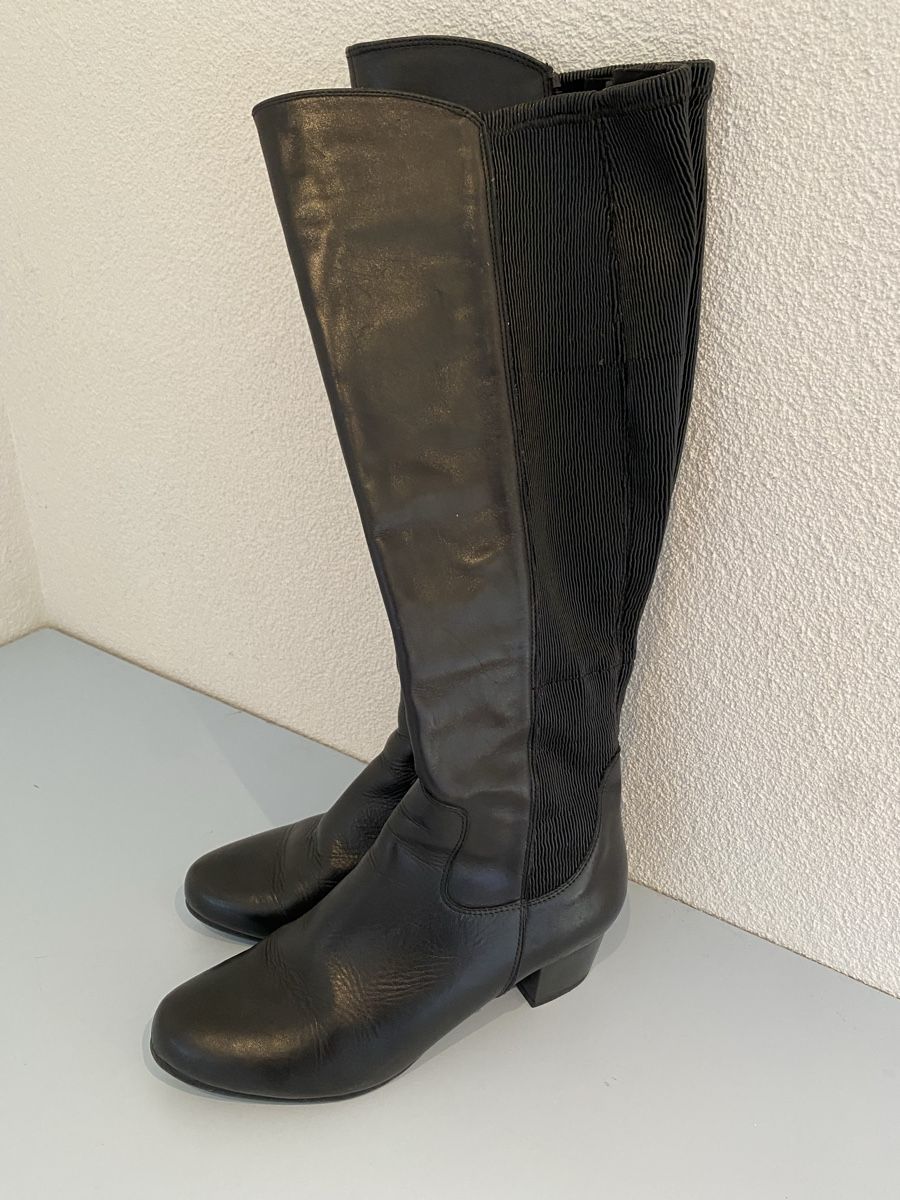 Scarpe da donna: Schtiefel Damen – Usato da Wetzikon ZH venduto da 1756FDDF 1