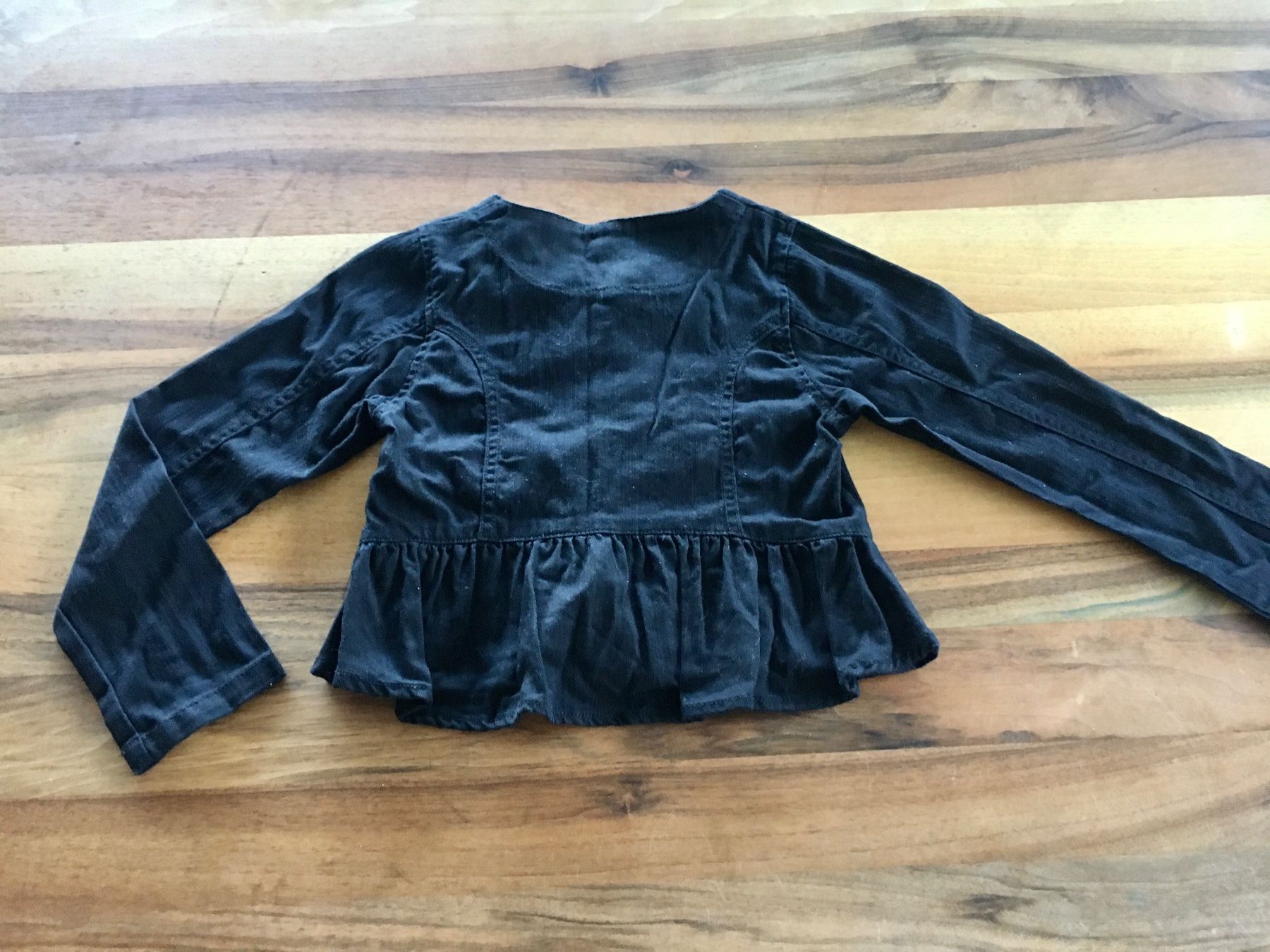 Name It Giacche & Cappotti: Jäckchen Jäckli Name it Grösse 122 Glitzer schwarz Pullover – Usato da Horw venduto da dreamsofacid 3