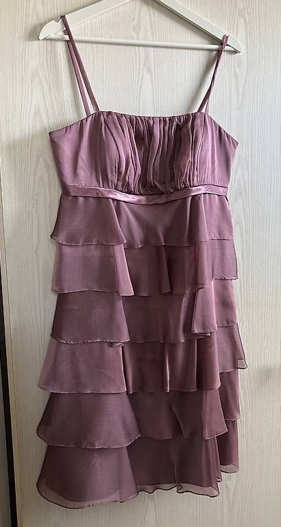 Robes: Kleid / Festkleid – D'occasion à Goldach par ManuelaE03