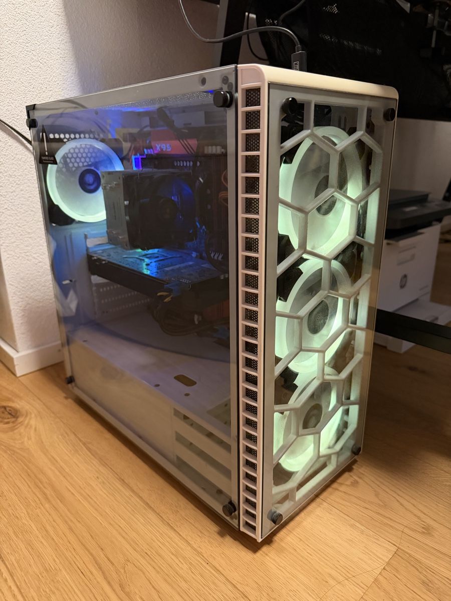 PC: Komplettes Gaming PC Set – Usato da Frauenfeld venduto da Gra_nxv7 1