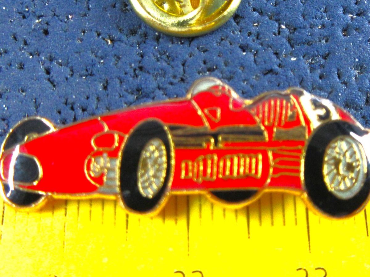 Ferrari Placchette & Badge: FORMEL1 GR RACING-CAR OLDTIMER ROT PIN – Usato da Ettingen venduto da Hausi4711 1
