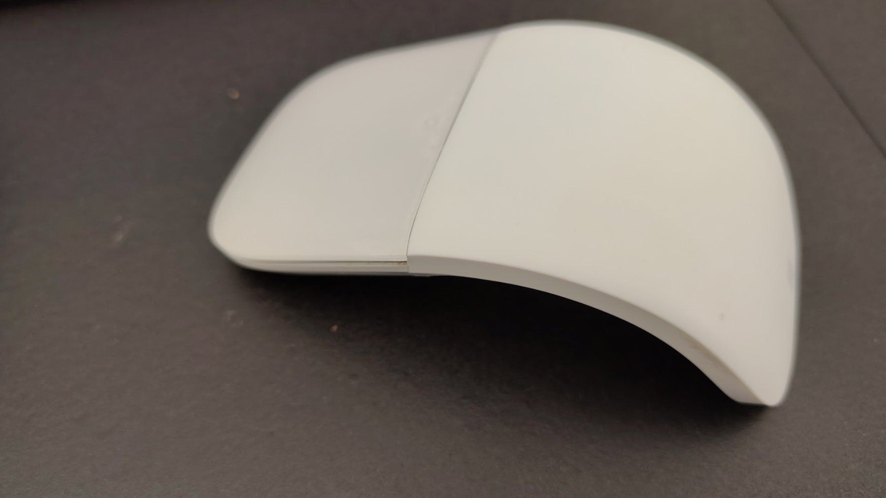 Microsoft Souris: Arc Mouse grau Microsoft – D'occasion à Zürich par aaw1279 2