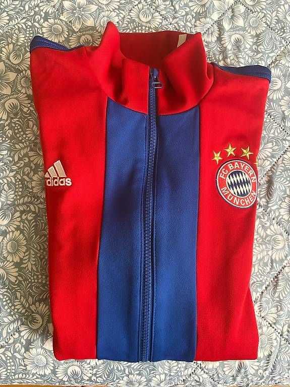 Giacche: Bayern München Jacke – Usato da Zürich venduto da 1pakal