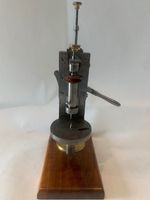 Perceuse à levier acier et laiton - outillage ancien horloge