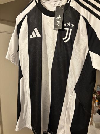 Juventus home trikot 24/25 Original  (new) grosse M