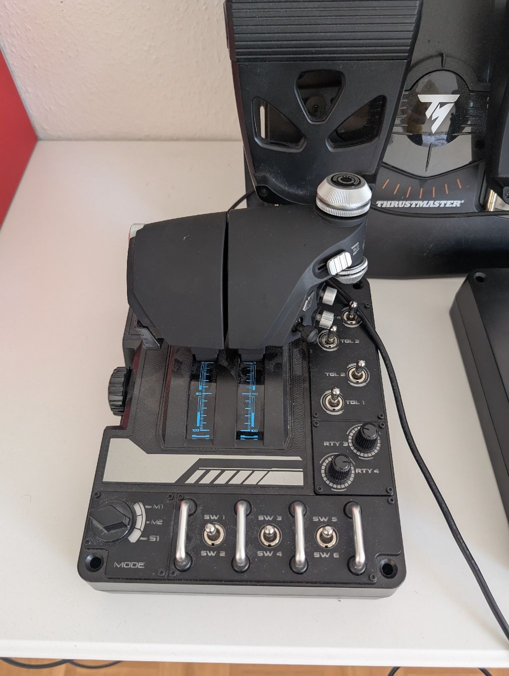 Logitech Controller: Joystick, manette Logitech, palonniers Thrustmaster X-56 – Nuovo (secondo la descrizione) da Genève venduto da pen_s7pw 2