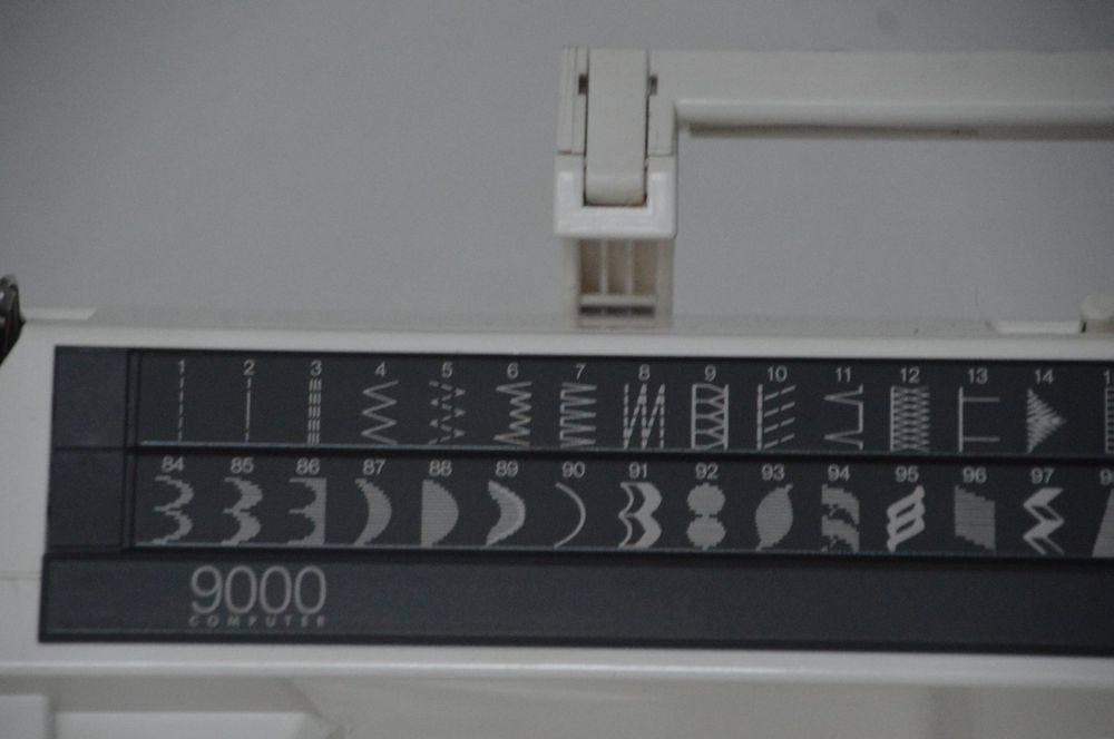 Nähmaschine / Machine à coudre Elna 9000 computer Kaufen auf Ricardo