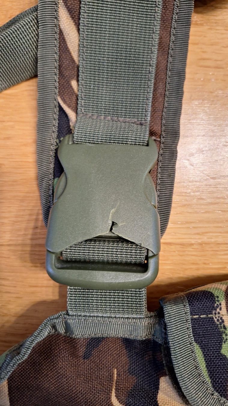Uniformi: Begadi BE-X Chest Rig + Pouches + Drop Leg Platform – Usato da Stein AG venduto da dar_9yjd 3