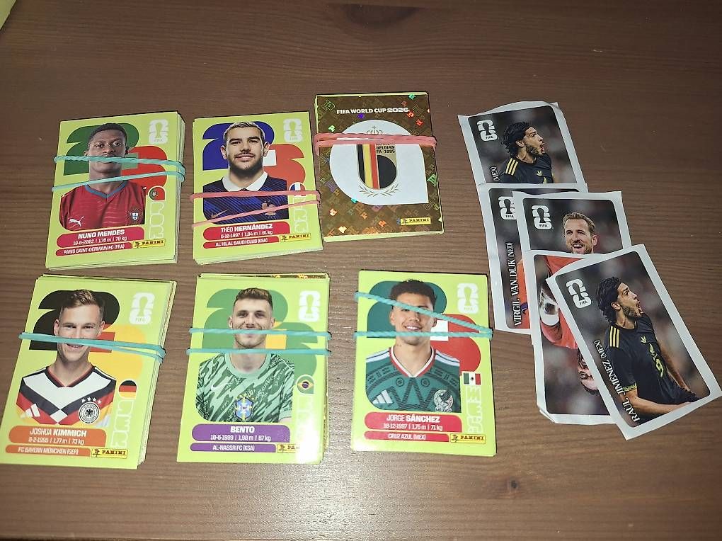 Panini Sammelbilder & Trading cards: Panini Bilder – Gebraucht aus Gelterkinden von lau_z755