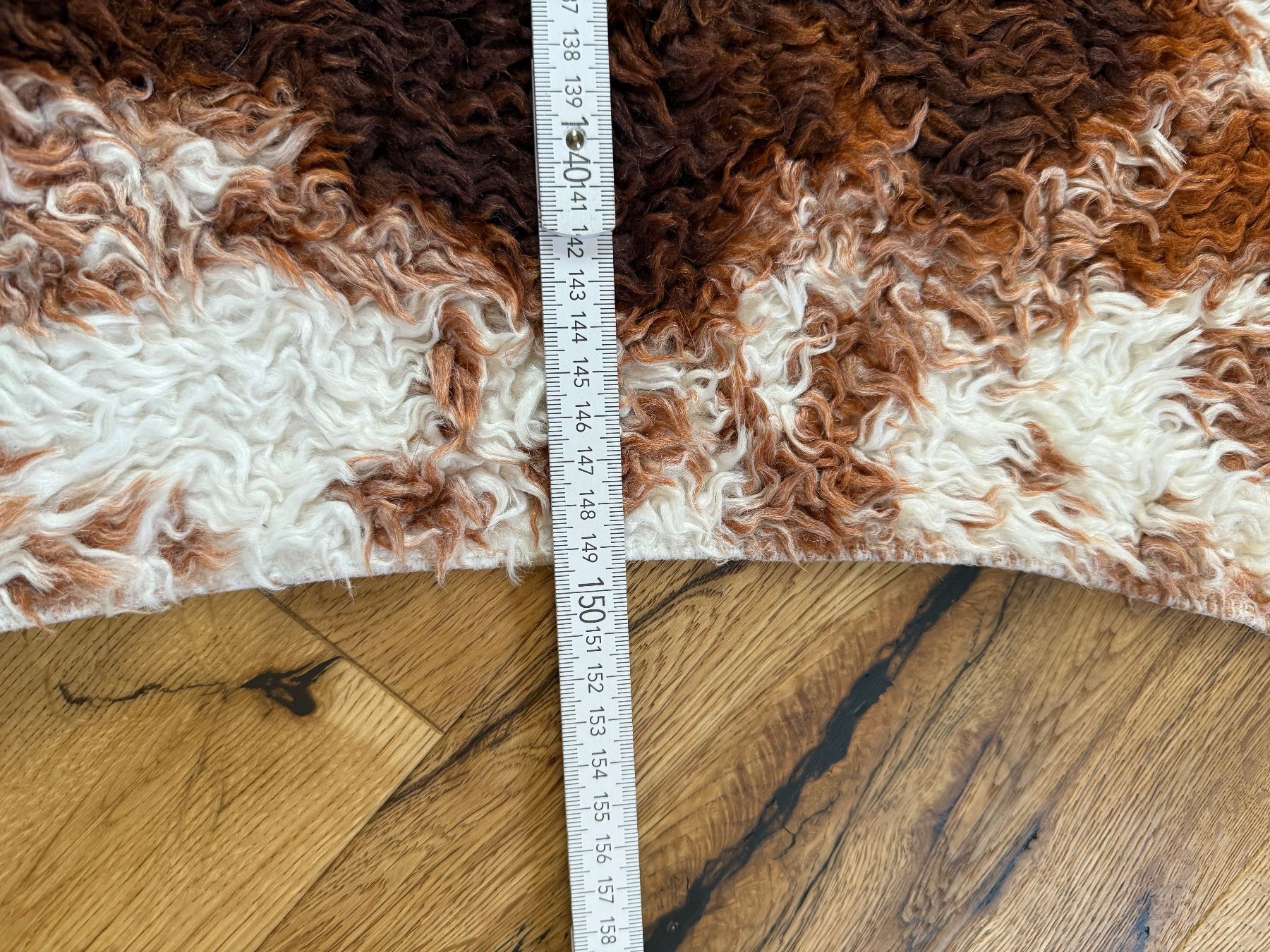 Tappeti: Teppich Kuhfellmuster – Usato da Hüttwilen venduto da sar_8gj7 2