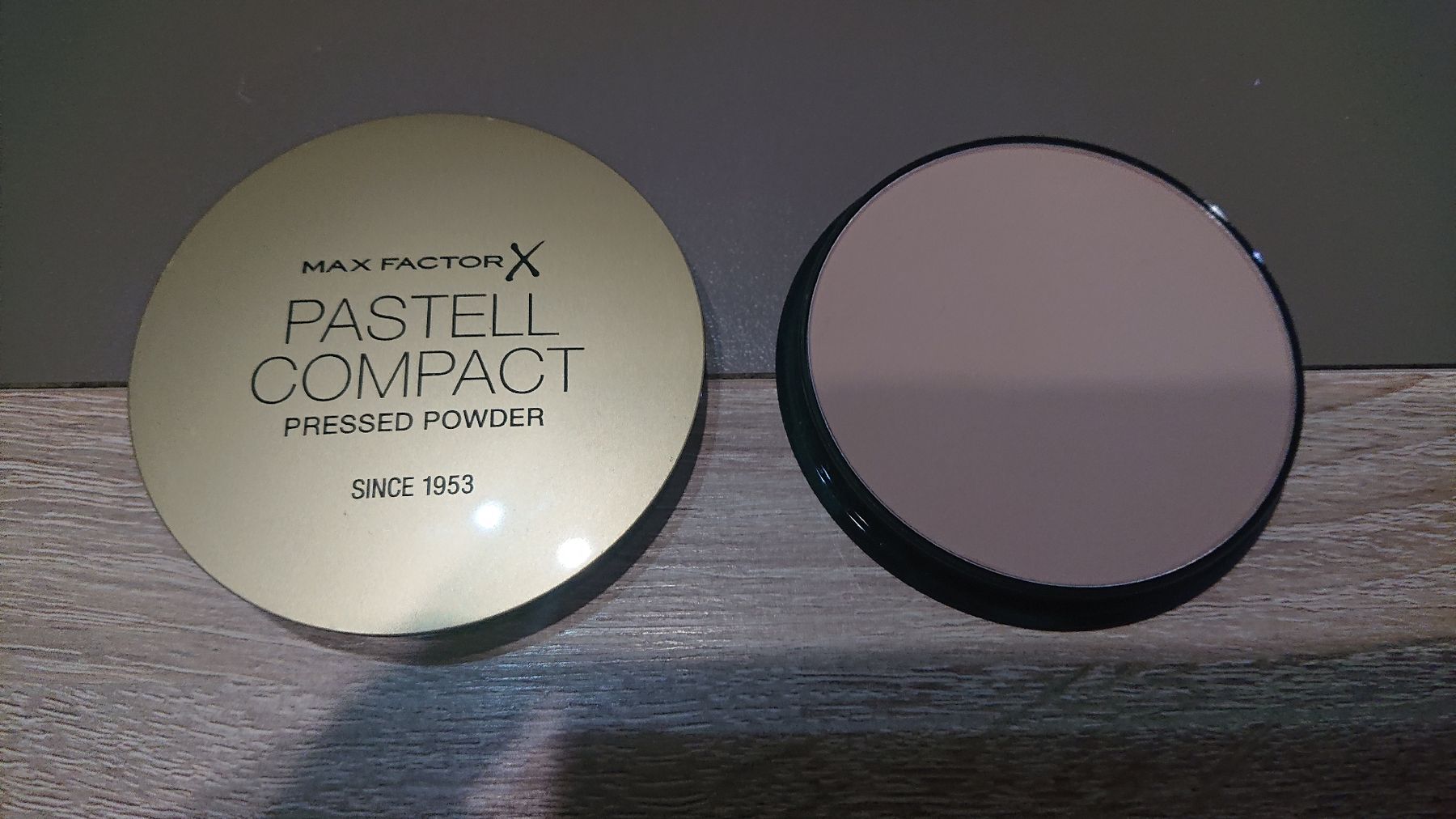 Make-up: Max Factor Pastell Compact Puder (Pastell 1) – Gebraucht aus Madiswil von Sandraho