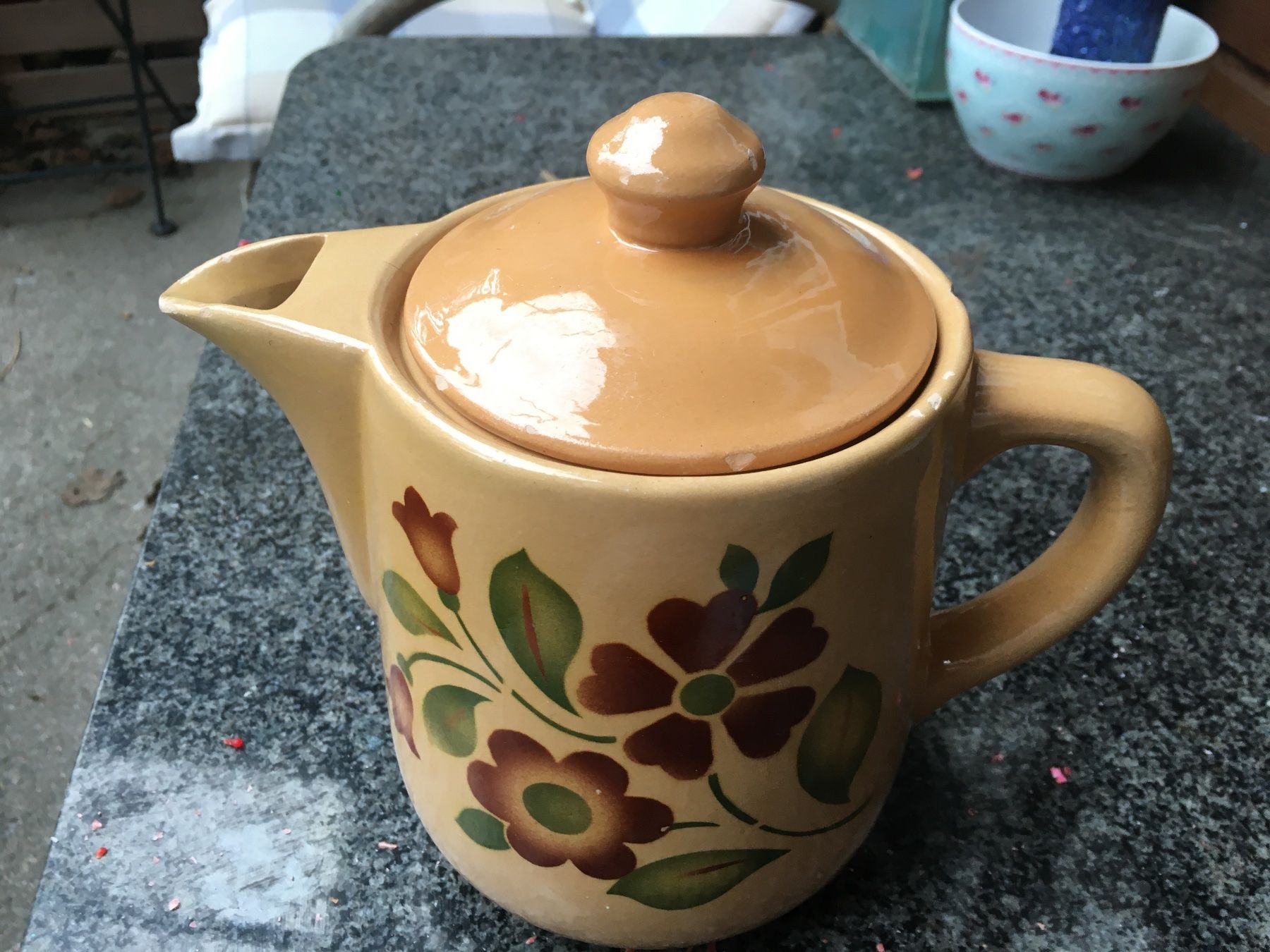 Karaffen: Antiker Krug,  Kaffeekrug mit Deckel, Steingut – Gebraucht aus Wila von Fritz-Wila 1