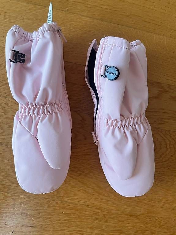 Guanti: Reima Winterfäustlinge / Thermo-Fäustlinge rosa Gr. 2 – Usato da Baar venduto da Basto_made