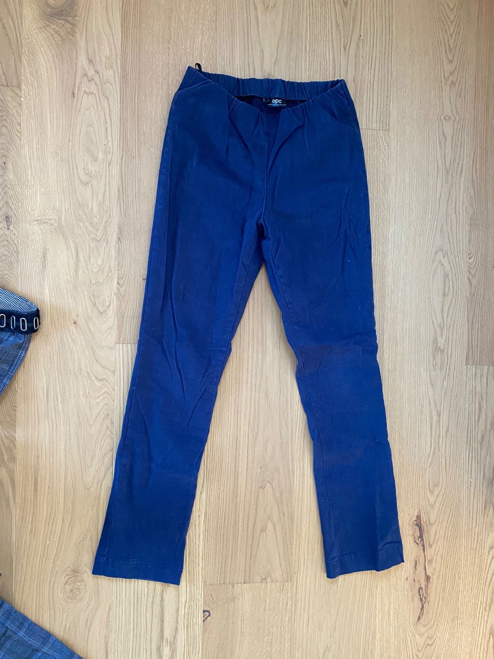 Pantaloni: 3x Hosen Damen Gr 38 – Usato da Trachslau venduto da M_Schmid81 1