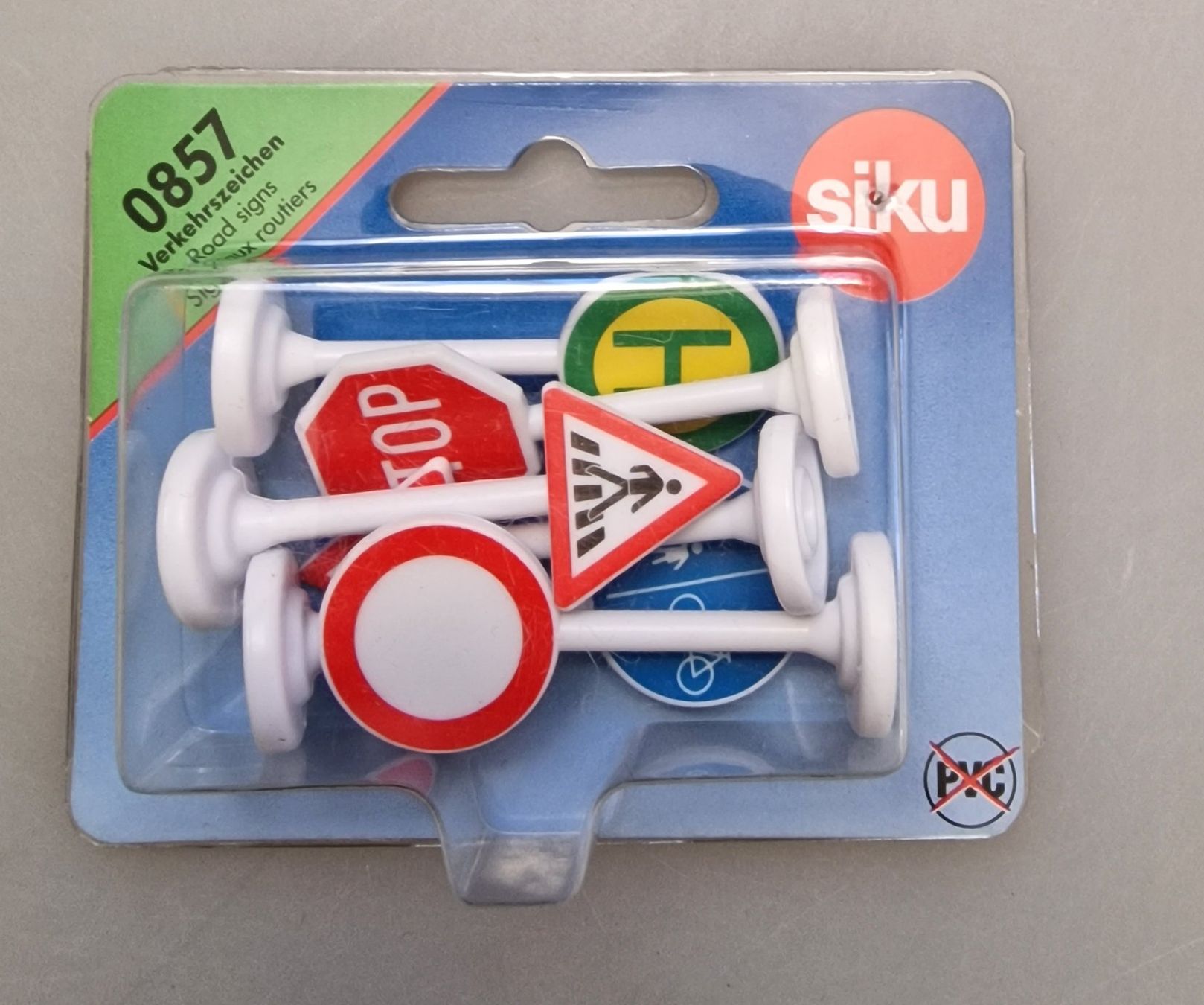 Siku Modellautos: Siku 0857  Verkehrszeichen Neu – Neu und originalverpackt aus Oberuzwil von aseinkaufswelt