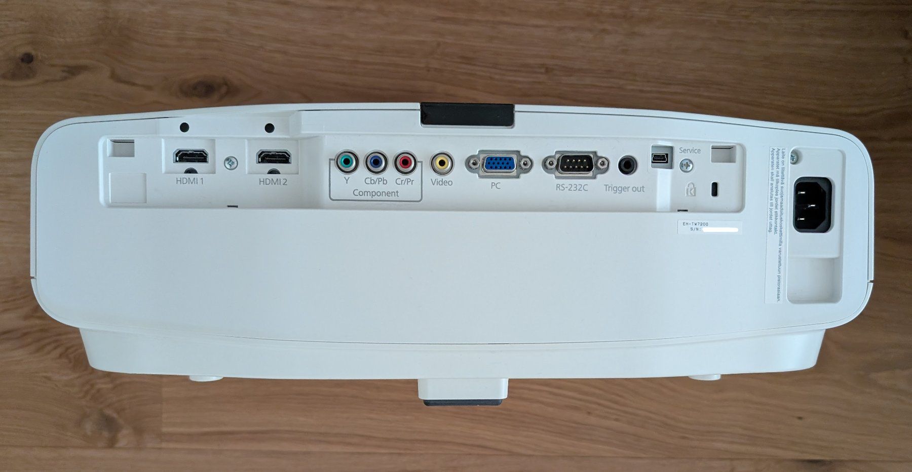 Epson Proiettori: EPSON EH-TW7200 Full-HD 3LCD Beamer mit Lens Shift – Usato da Adliswil venduto da _simonb_ 4