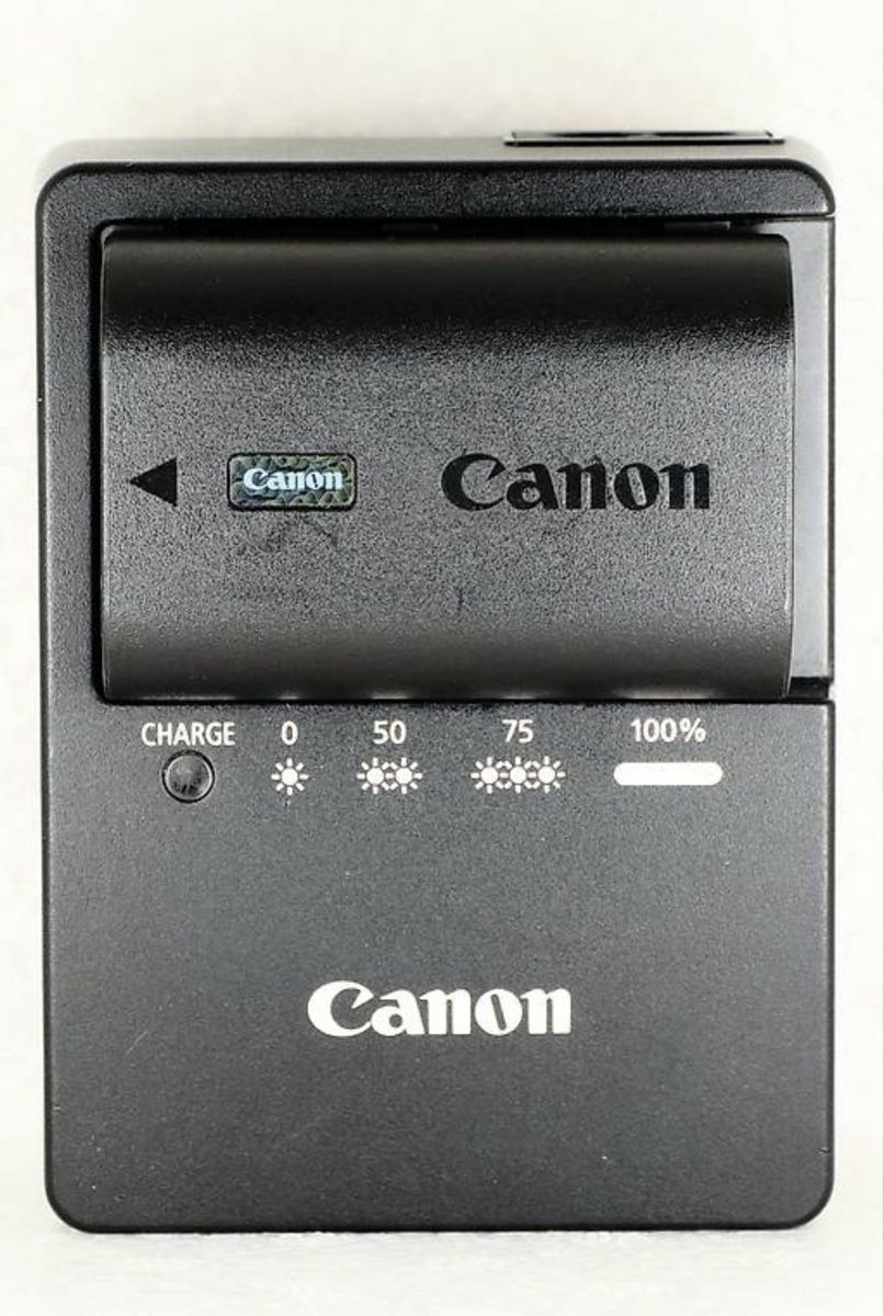 Canon Kamera: Canon EOS R6 ii – Neu (gemäss Beschreibung) aus Arbon von Sed_9bj9 4