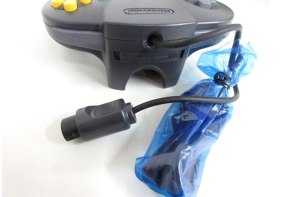 Nintendo Controller: NINTENDO 64 CONTROLLER (JAP) - BLACK - MIT SCHACHTEL – Nuovo (secondo la descrizione) da Spiegel b. Bern venduto da Natix 5