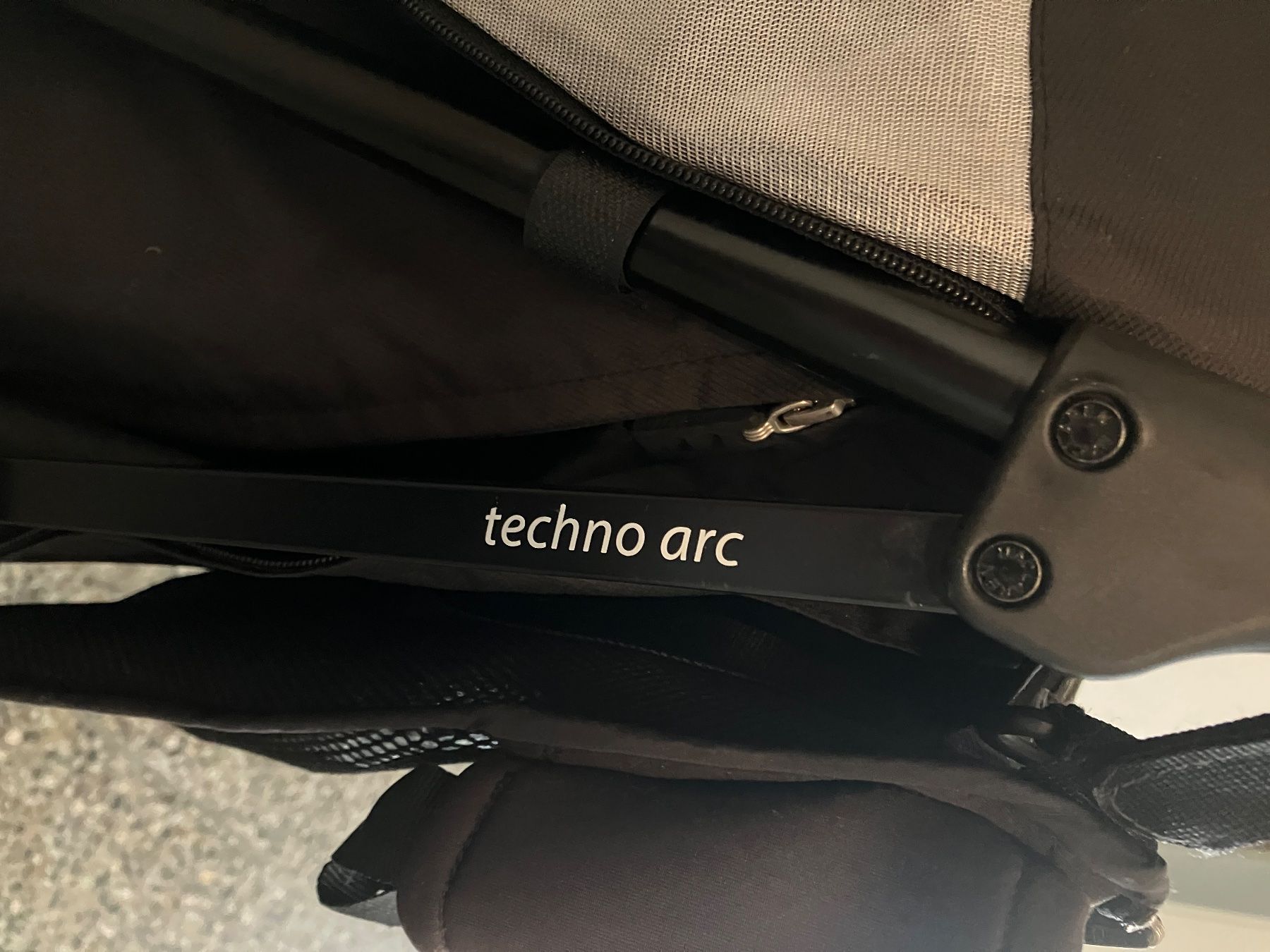 Mclaren Carrozzine: Maclaren Buggy, schwarz – Usato da Zug venduto da Crunch2026 3