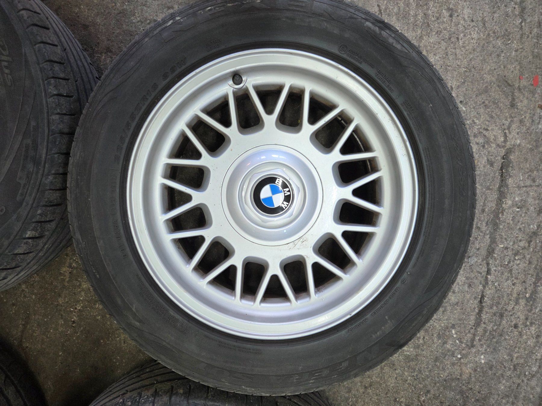 BMW Cerchioni: BMW E31, E32, E34 Felgen Styling 8 – Usato da Bottmingen venduto da JamiroquaiQ7 2