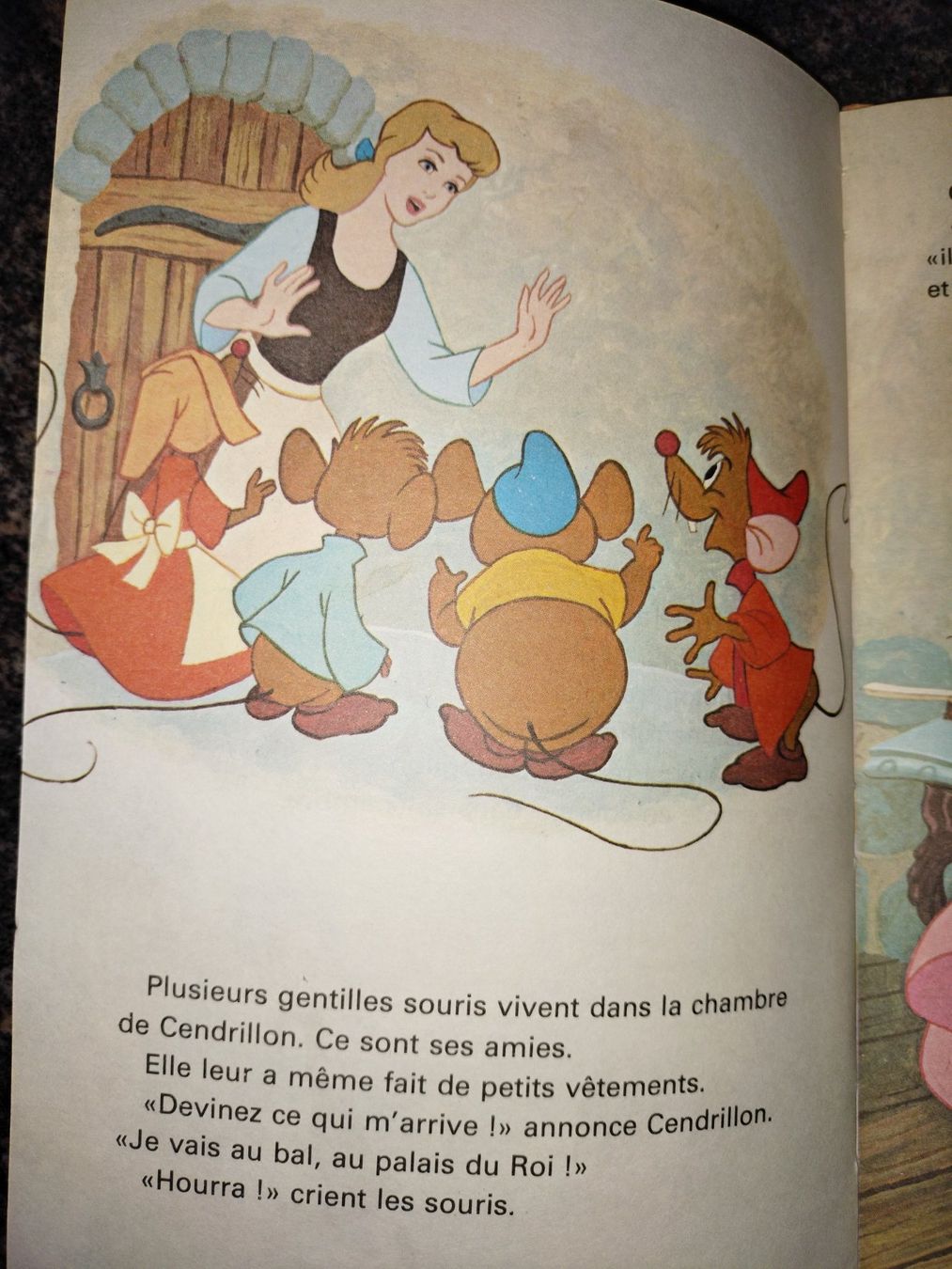 Libri: Cendrillon Mickey - Club – Usato da Cortaillod venduto da rozinna 3