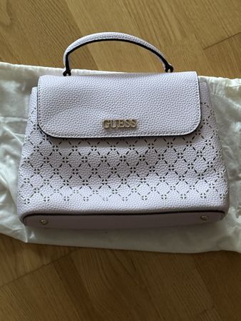 Guess Handtasche Lila Perforiert Wie Neu Sommerlich Elegant