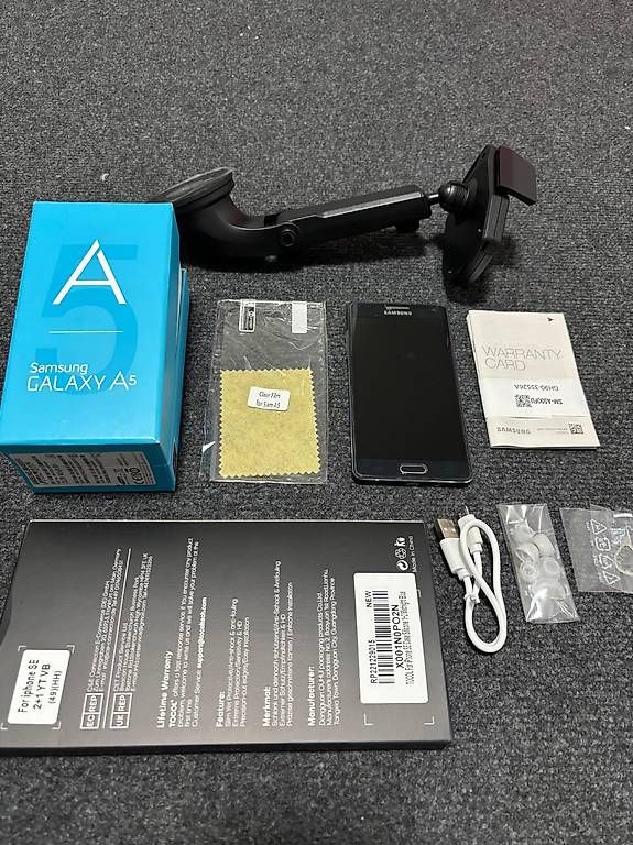 Samsung Telefoni cellulari / Smartphones: Samsung Galaxy A5 - 16GB Set – Usato da Felben-Wellhausen venduto da JuriVonRicardo