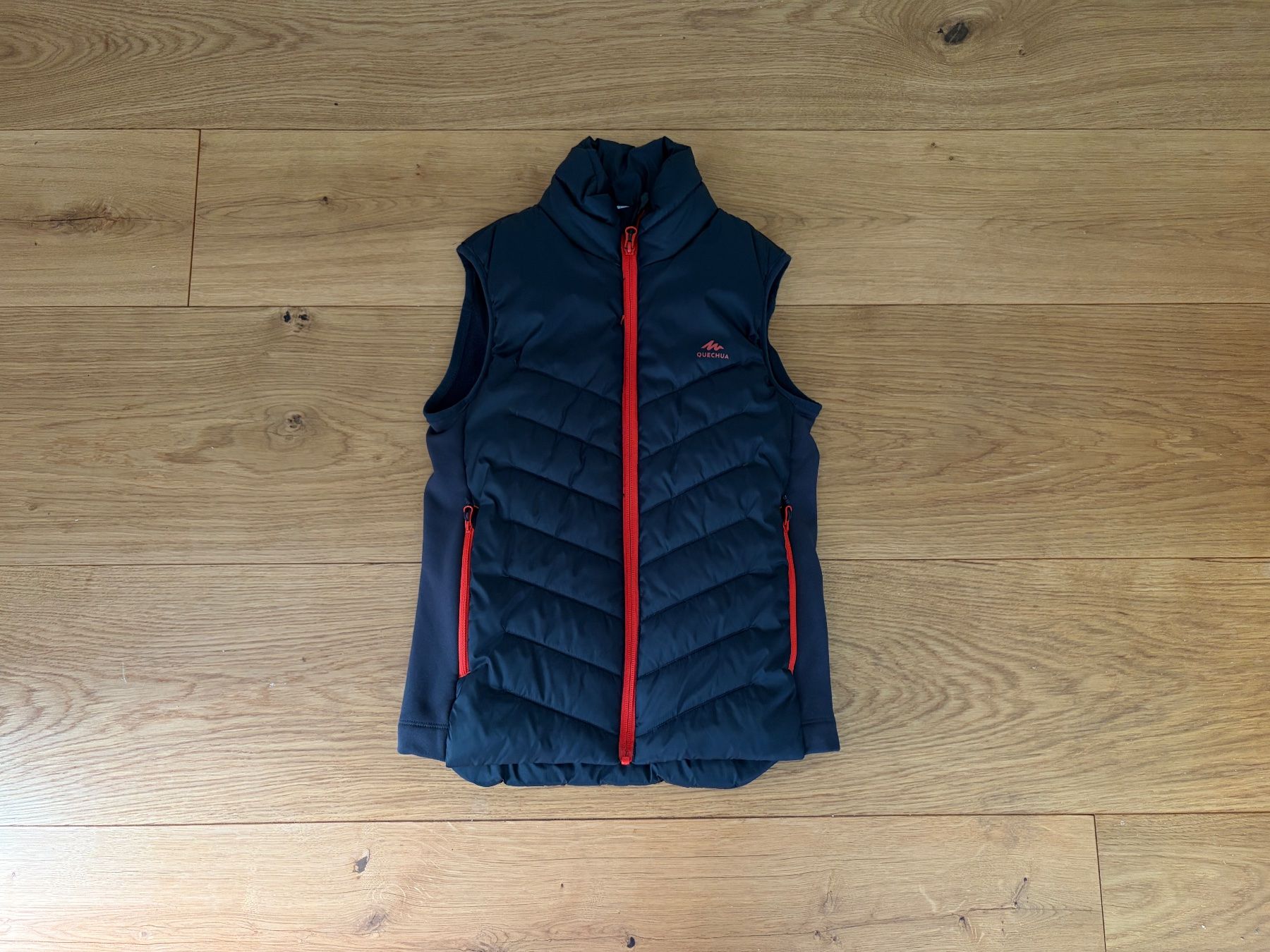 Altro abbigliamento per bambino: Kinder Gilet Gr 128 – Usato da Herrliberg venduto da apr_r9fh
